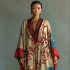 Wendy | Robe longue à fleurs de prunier rouge japonais