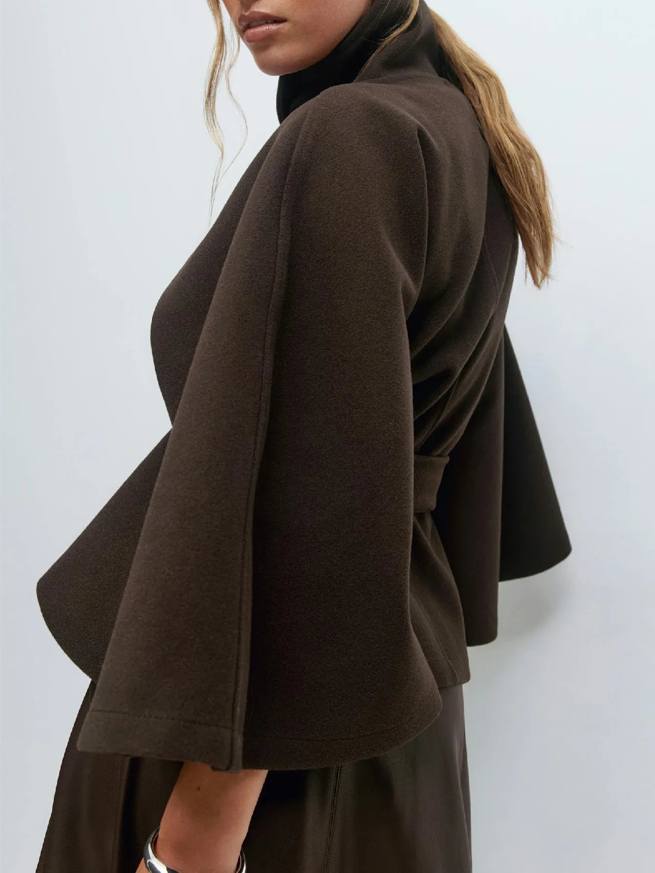 Manteau Cape à Col Montant Ceinture Coat