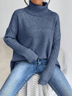 Léïna™ – Le Pull Col Montant Doux & Décontracté