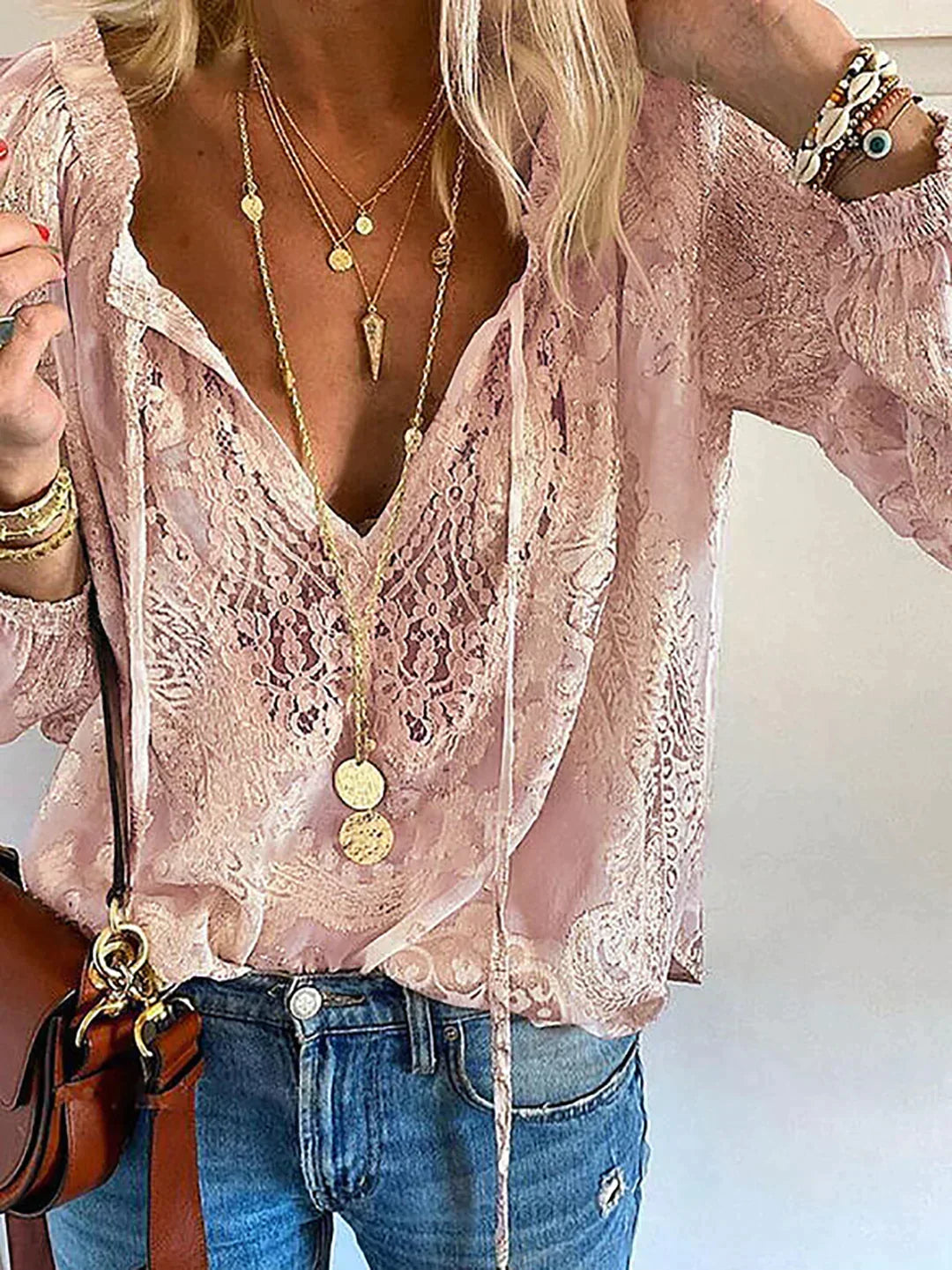 Blouse Femme En Dentelle Col V Bohème - Apolline
