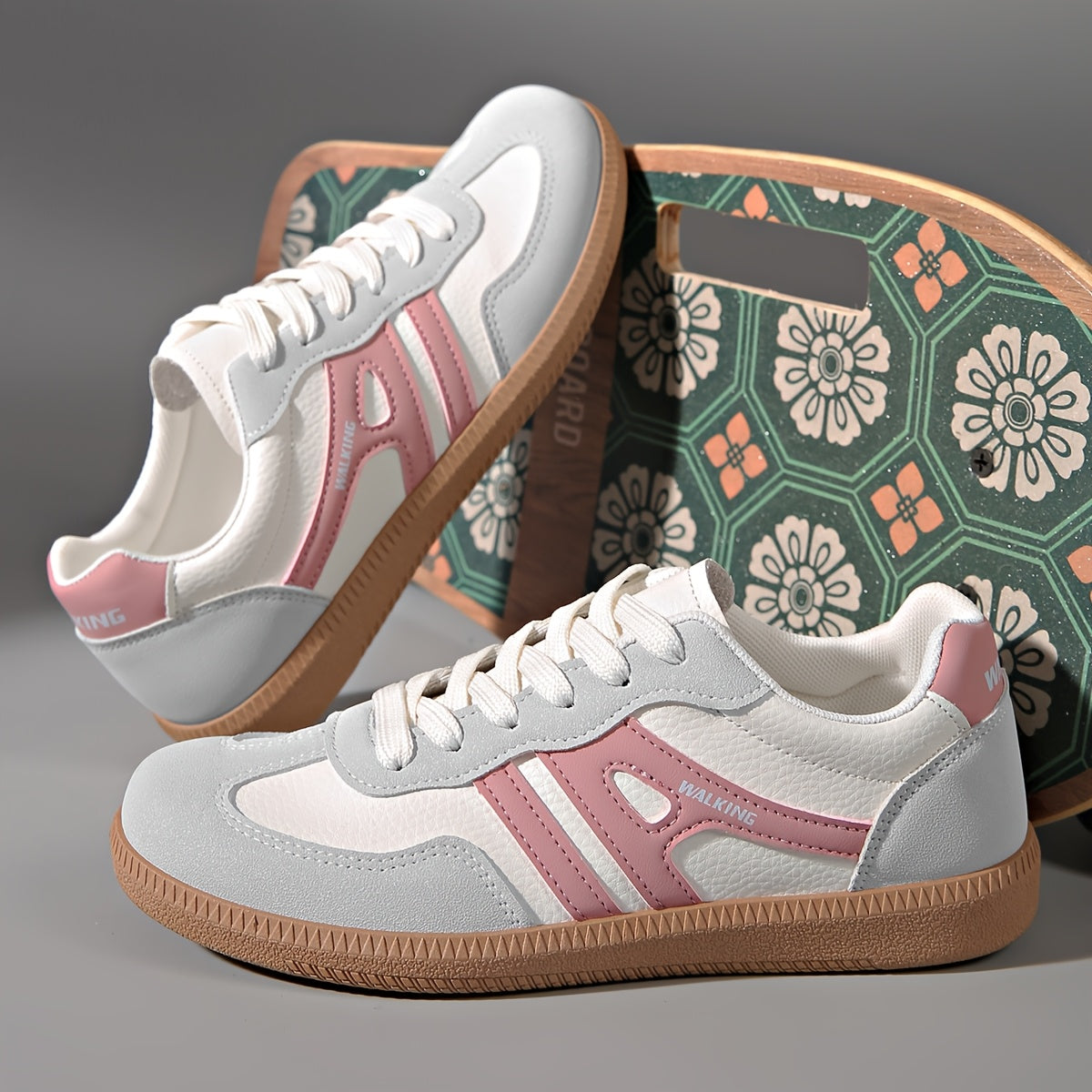 CHAUSSURES À ENFILER DE SOUTIEN POUR FEMMES