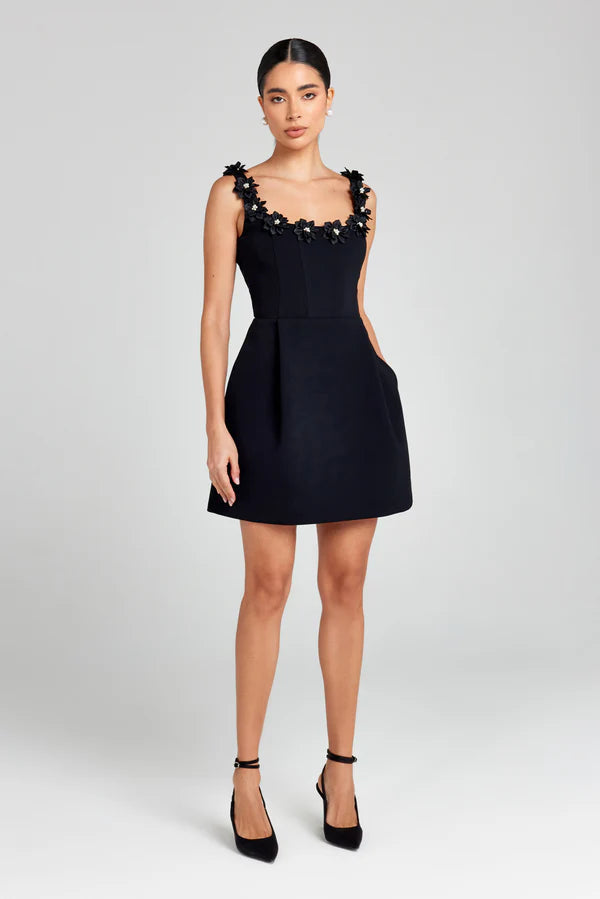 Camille | Robe Mini d'Été Appliqué Floral Tendance Élégant