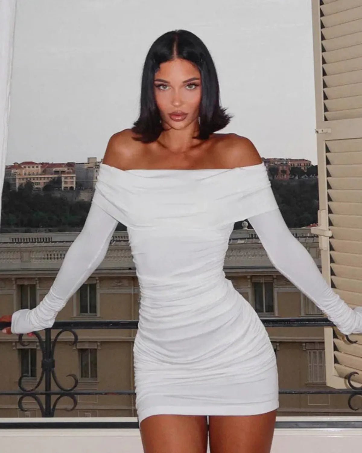 Clara | Robe de Cocktail Mini Asymétrique Tendance Élégant