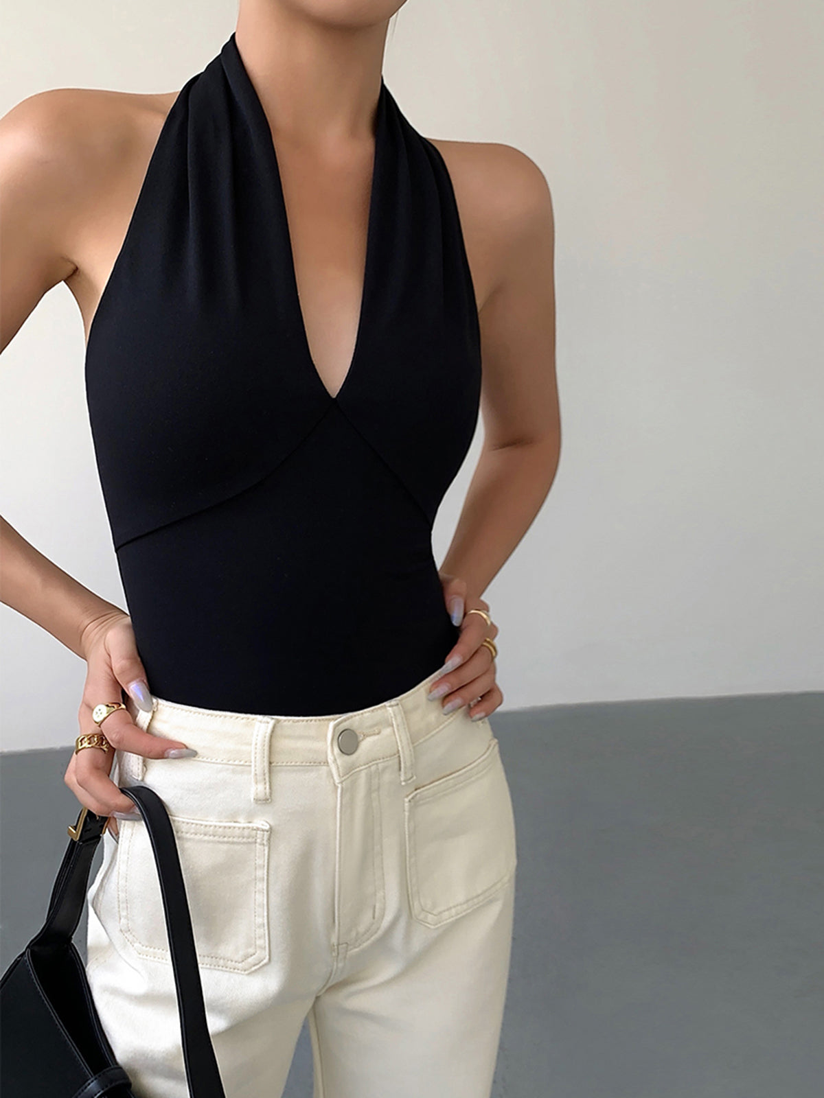Camille | Débardeur Halter à Col V Tendance Éclatant
