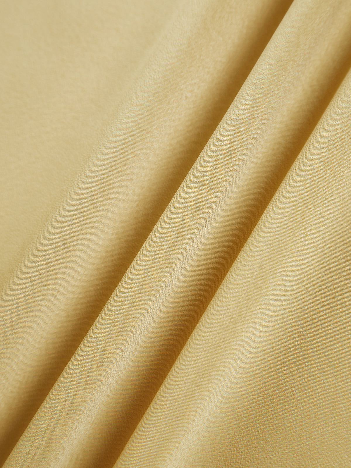 Camille | Robe Maxi Satinée Dos Ouvert Tendance Éléguante