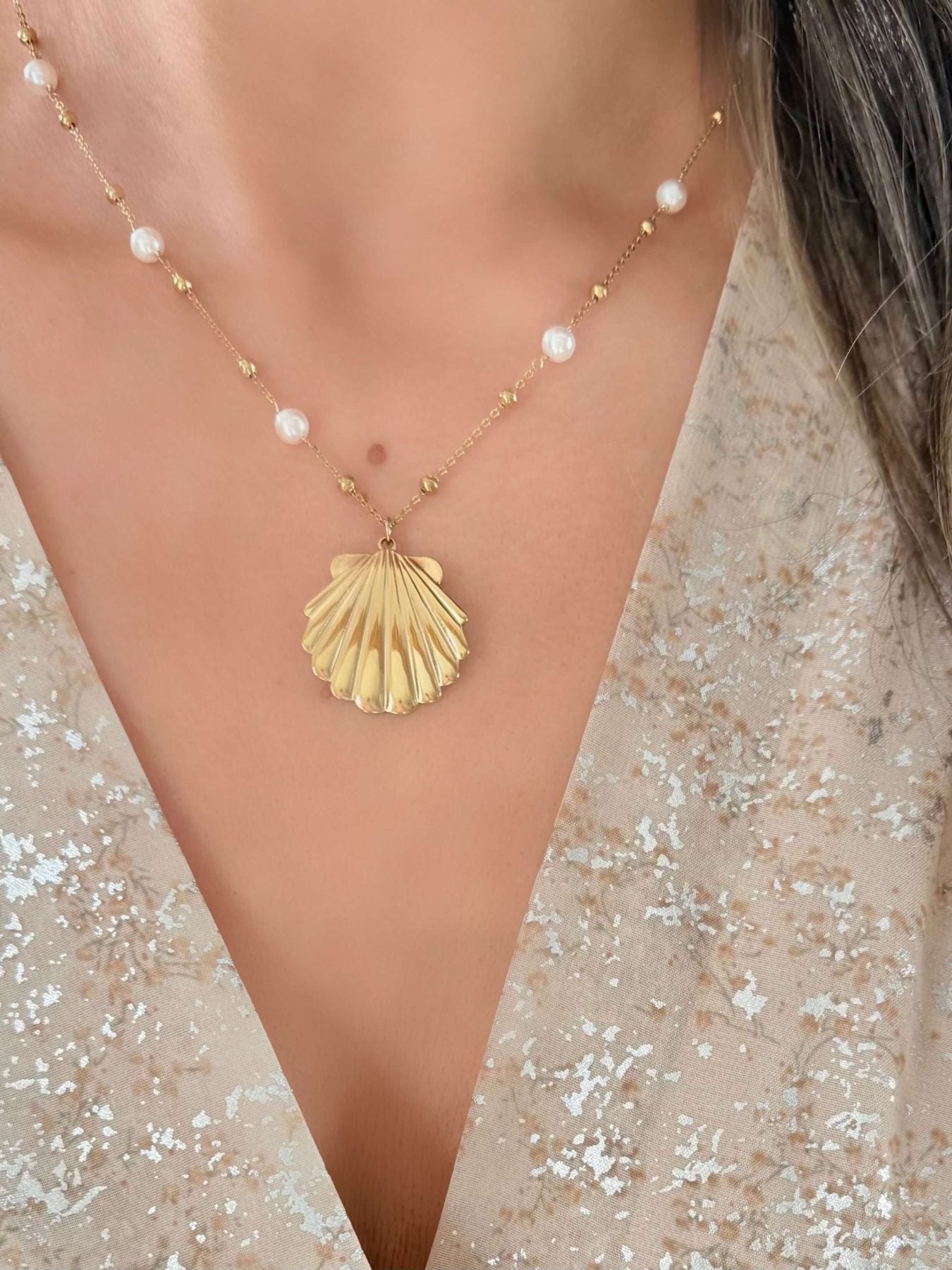 Collier coquillage
