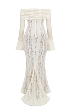 Claire | Robe Maxi Dentelle Épaules Dénudées Tendance Élégant