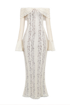 Claire | Robe Maxi Dentelle Épaules Dénudées Tendance Élégant