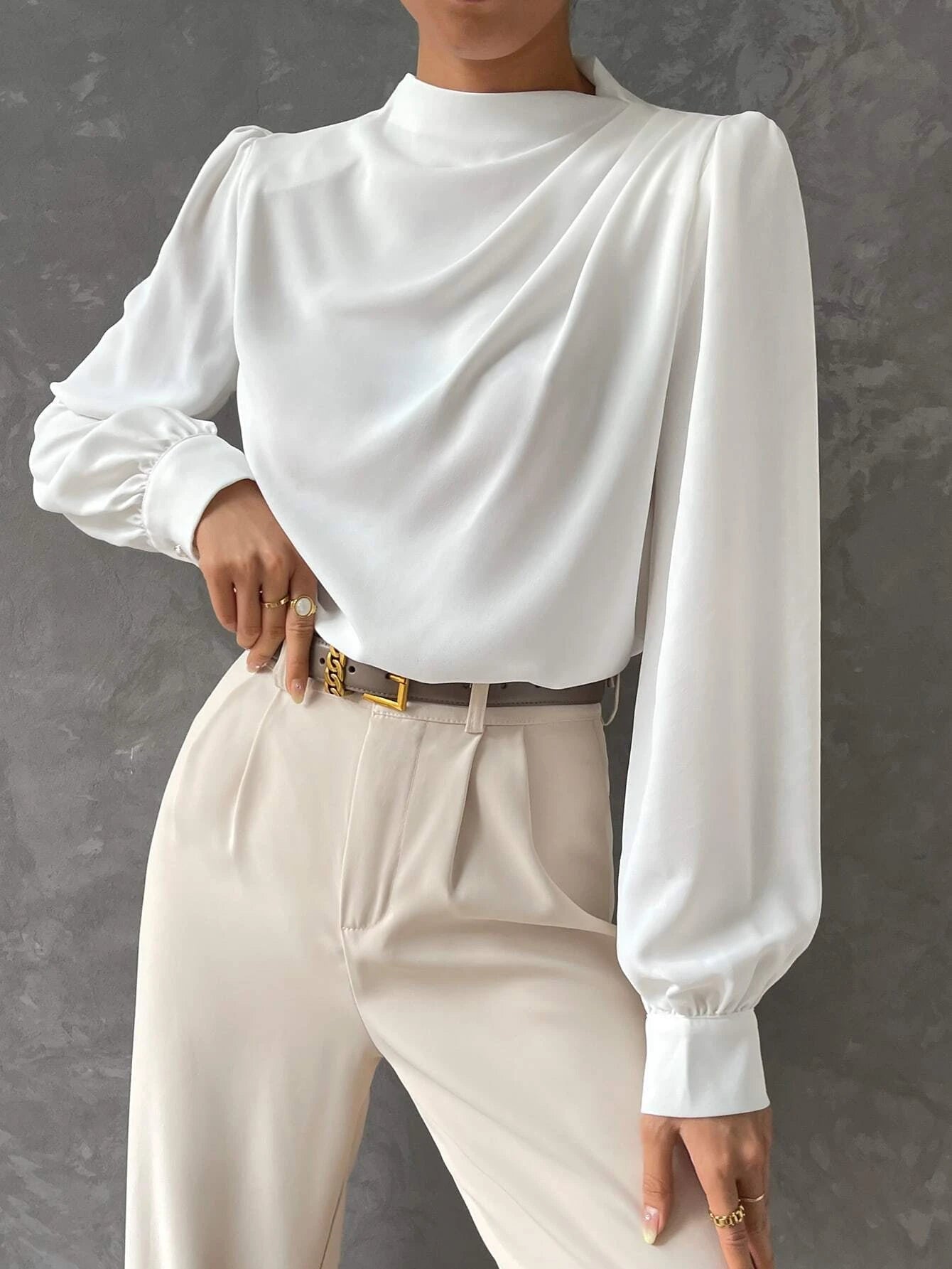Élodie | Blouse Élégante à Manches Évêque Tendance Chic