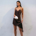 Élodie | Robe Mini Dos Nu Satin Tendance Élégant