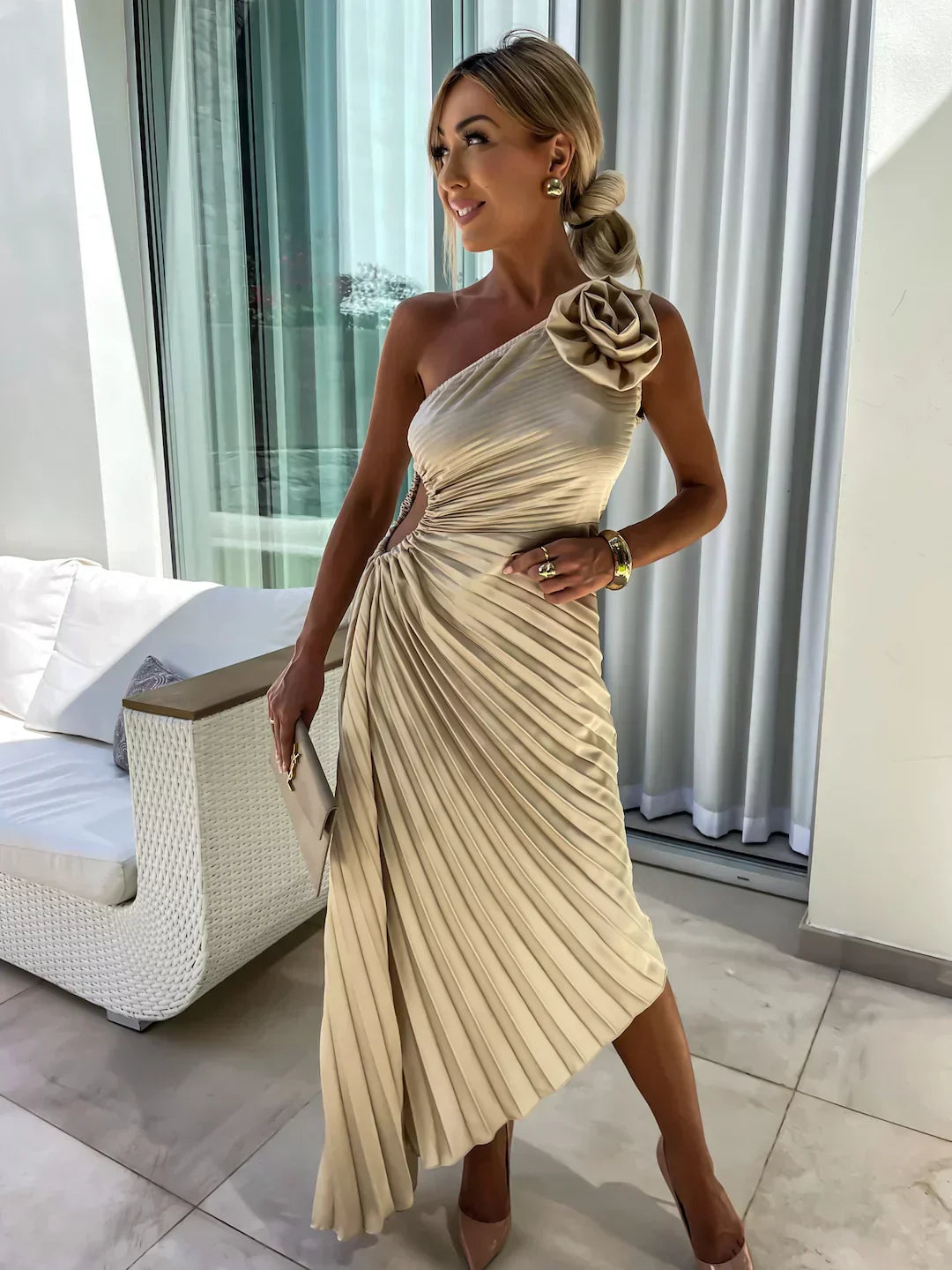 Claire | Robe Midi de Soirée Plissée Tendance Élégante