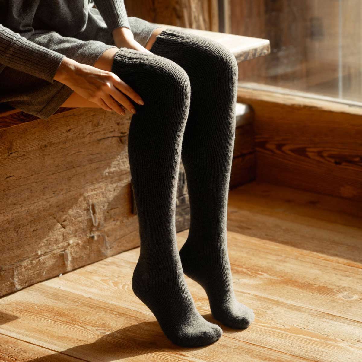 Chaussettes Charbon Longues au-dessus du Genou (Lot de 2 Paires)