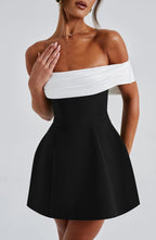 Emma | Robe Mini de Soirée Noir Tendance Élégant