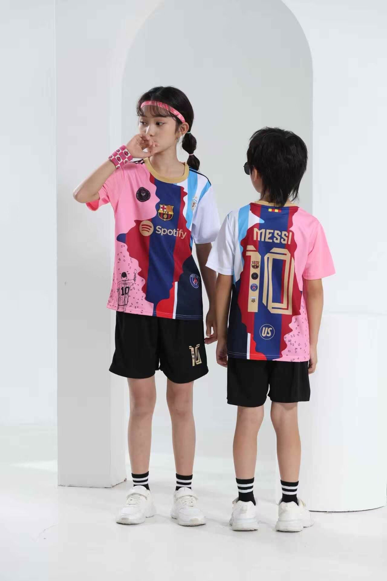 Lionel Messi Maillot de Foot Enfant - Maillot et Short - Design
