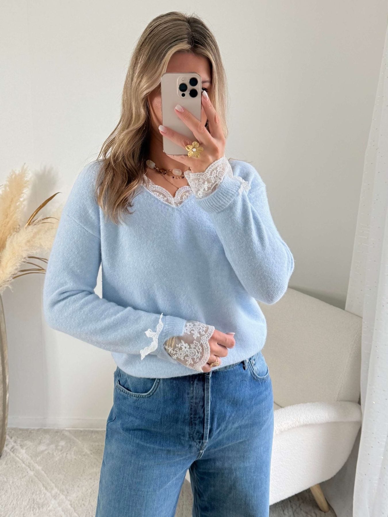 Pull bleu poudré dentelle - Elina