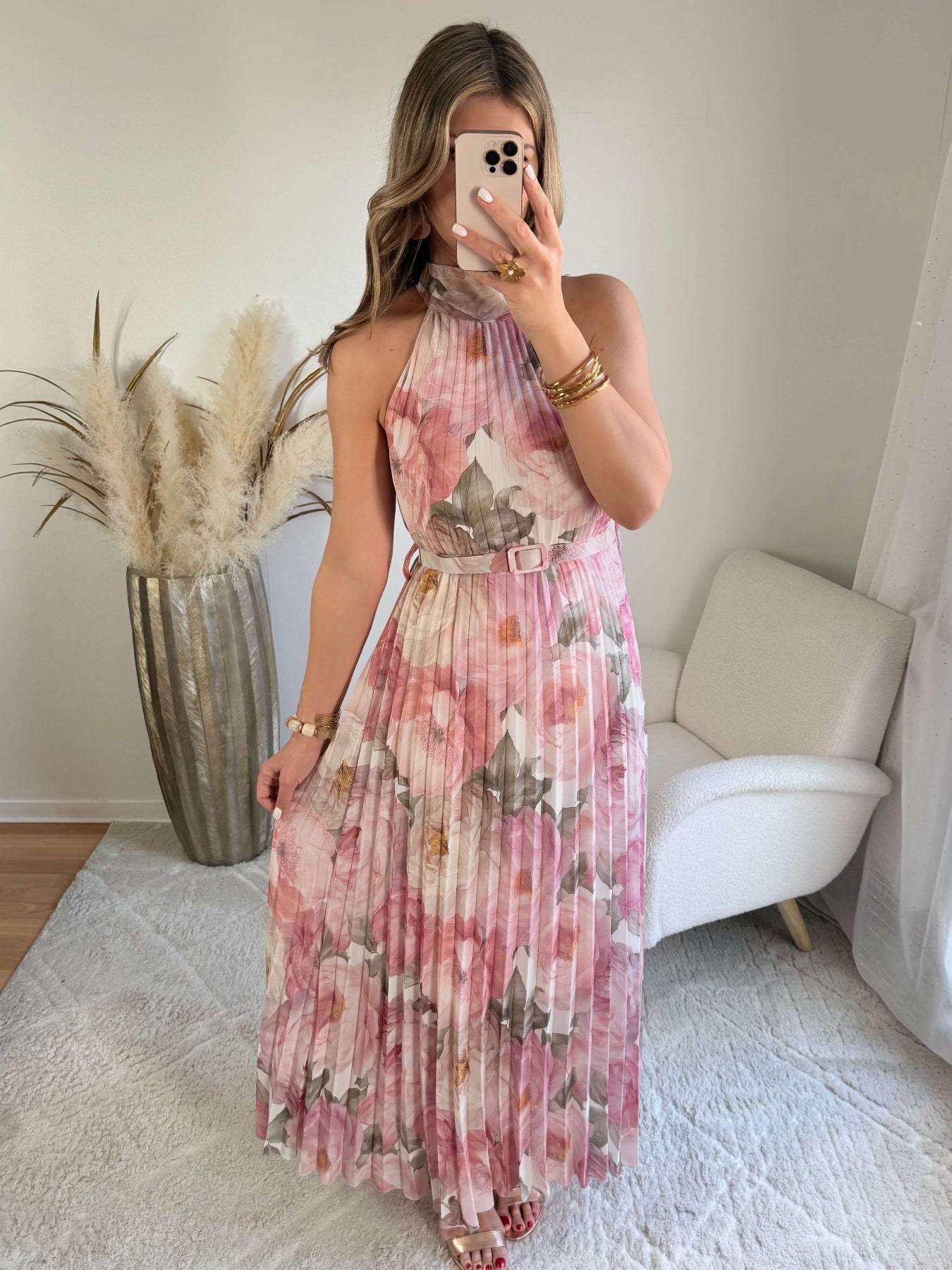 Robe longue plissée rose Capucine