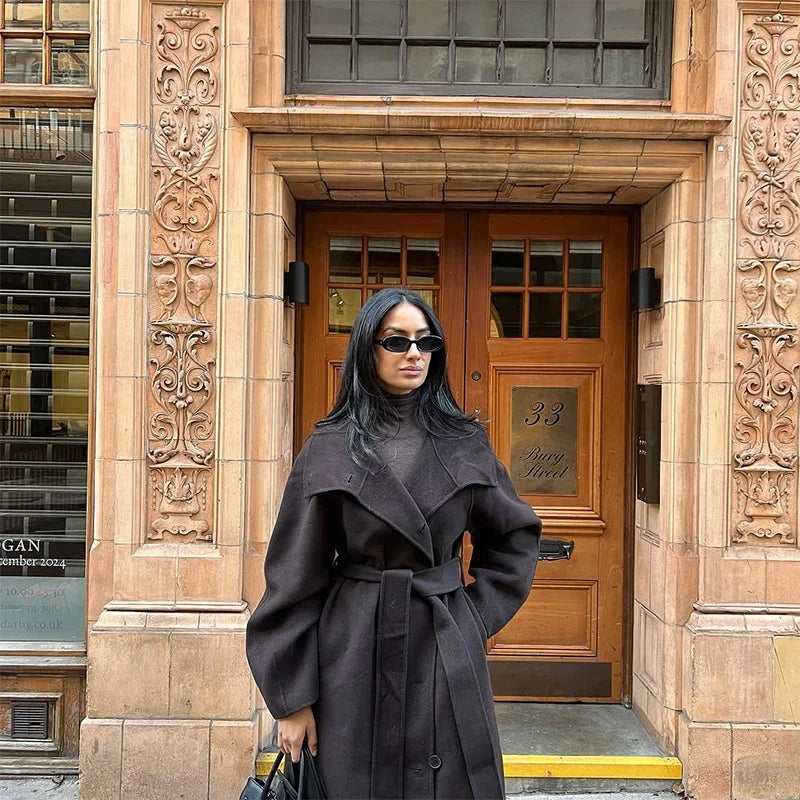 Manteau Long Femme en Laine avec Ceinture