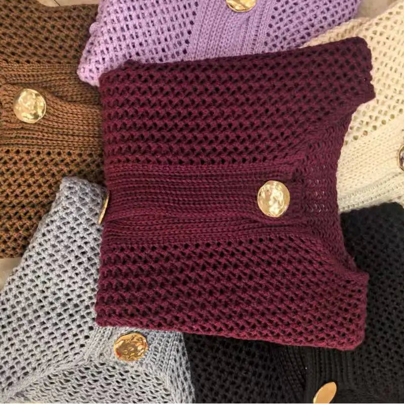 Cardigan En Maille Boutonné Avec Poches