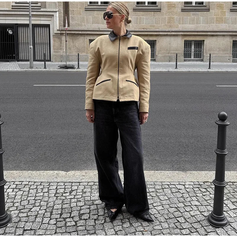 Veste Femme à Col Rabattu et Fermeture Zippée