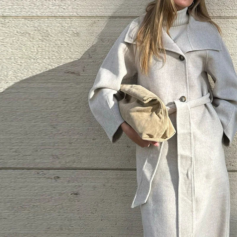 Manteau Long Femme en Laine avec Ceinture