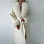 Manteau Long White Fur Chic™