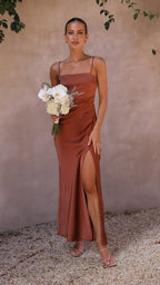 Chloé | Robe Maxi Satin Simple Tendance Élégante