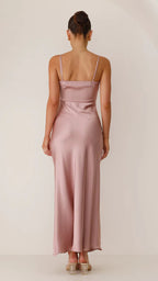 Chloé | Robe Maxi Satin Simple Tendance Élégante