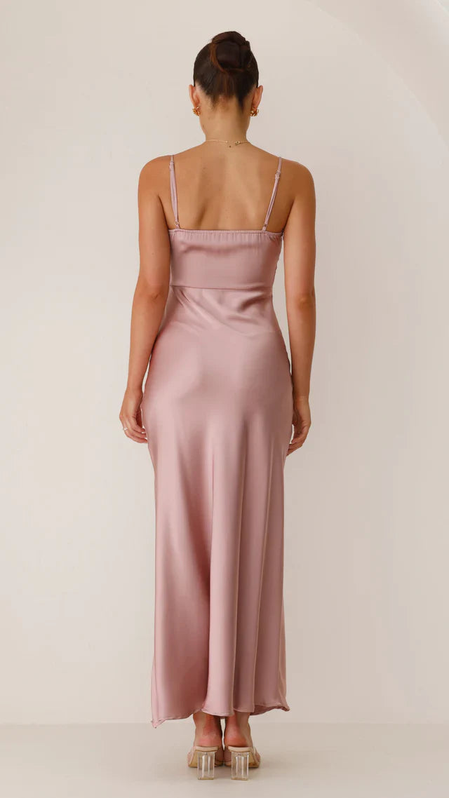 Chloé | Robe Maxi Satin Simple Tendance Élégante
