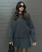 Léa™ | Ensemble Pull & Jupe en Maille Élégante