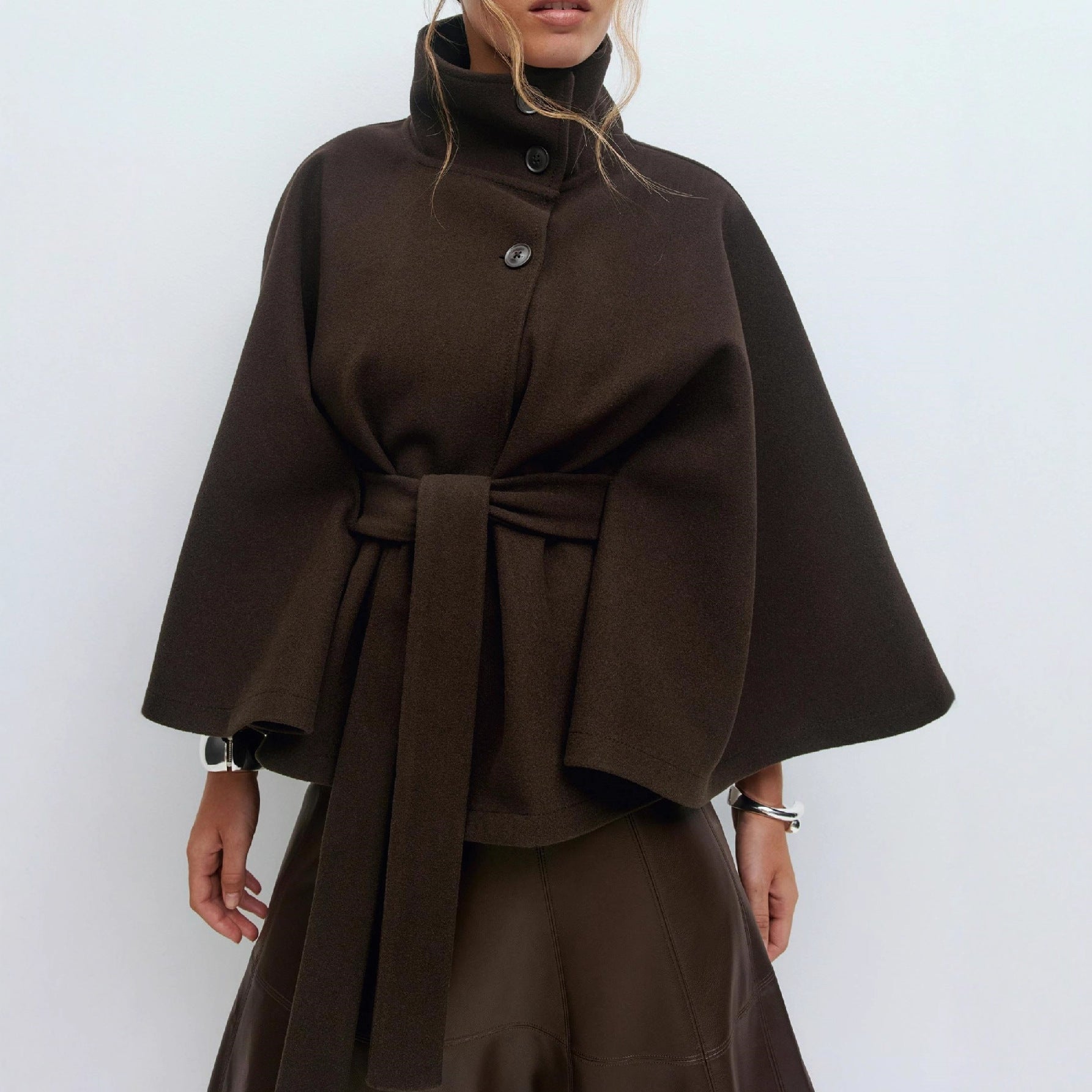 Manteau Cape à Col Montant Ceinture Coat