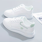 Baskets blanches chic confort léger