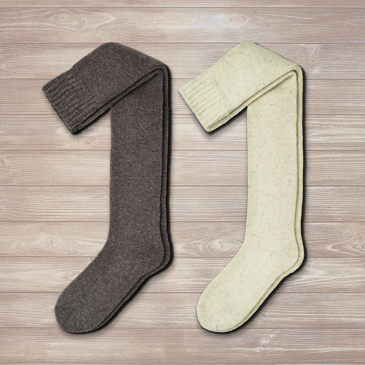 Terre Au-Delà Du Genou - Set of 2 Pairs
