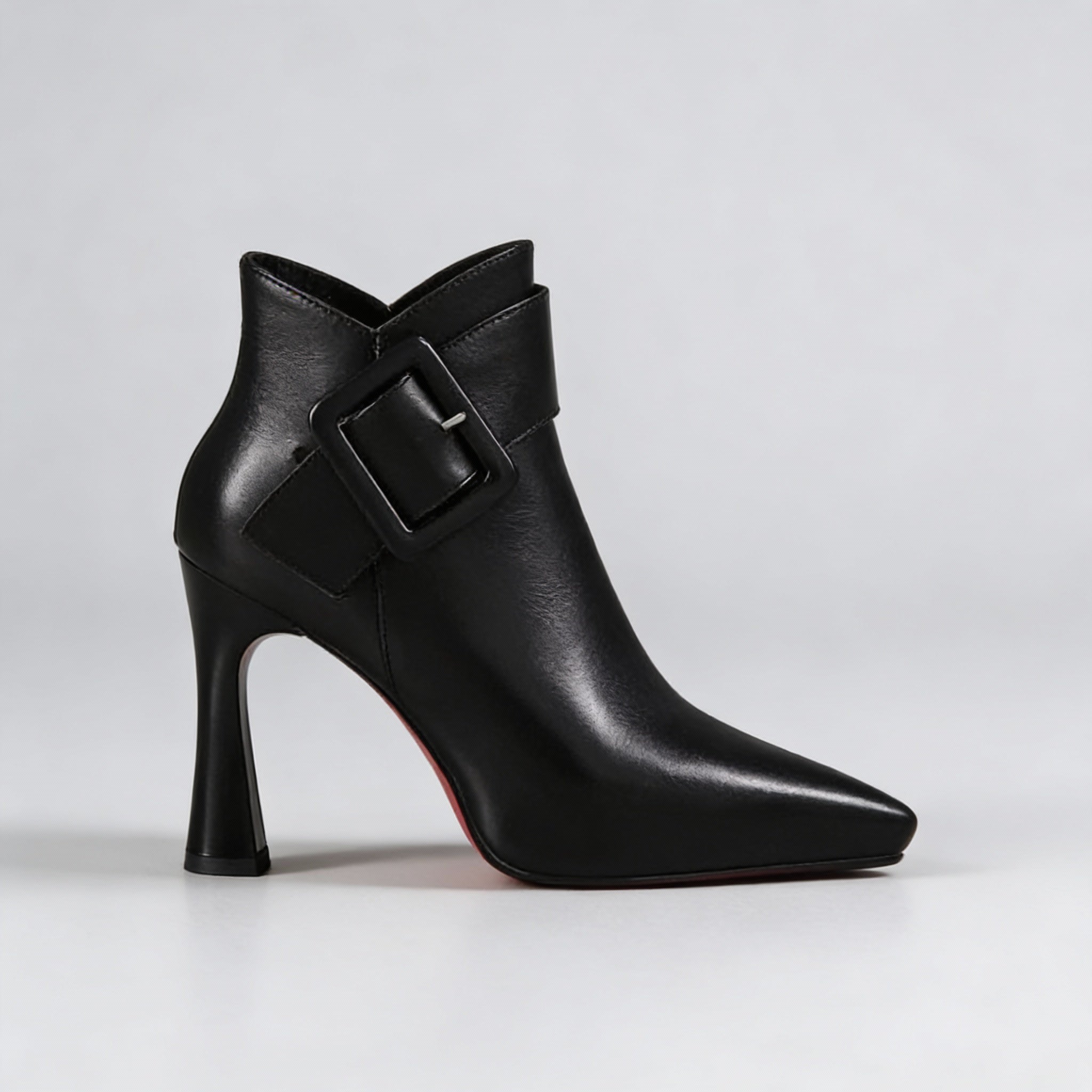 Claudine | Bottines à talons et boucle oversize