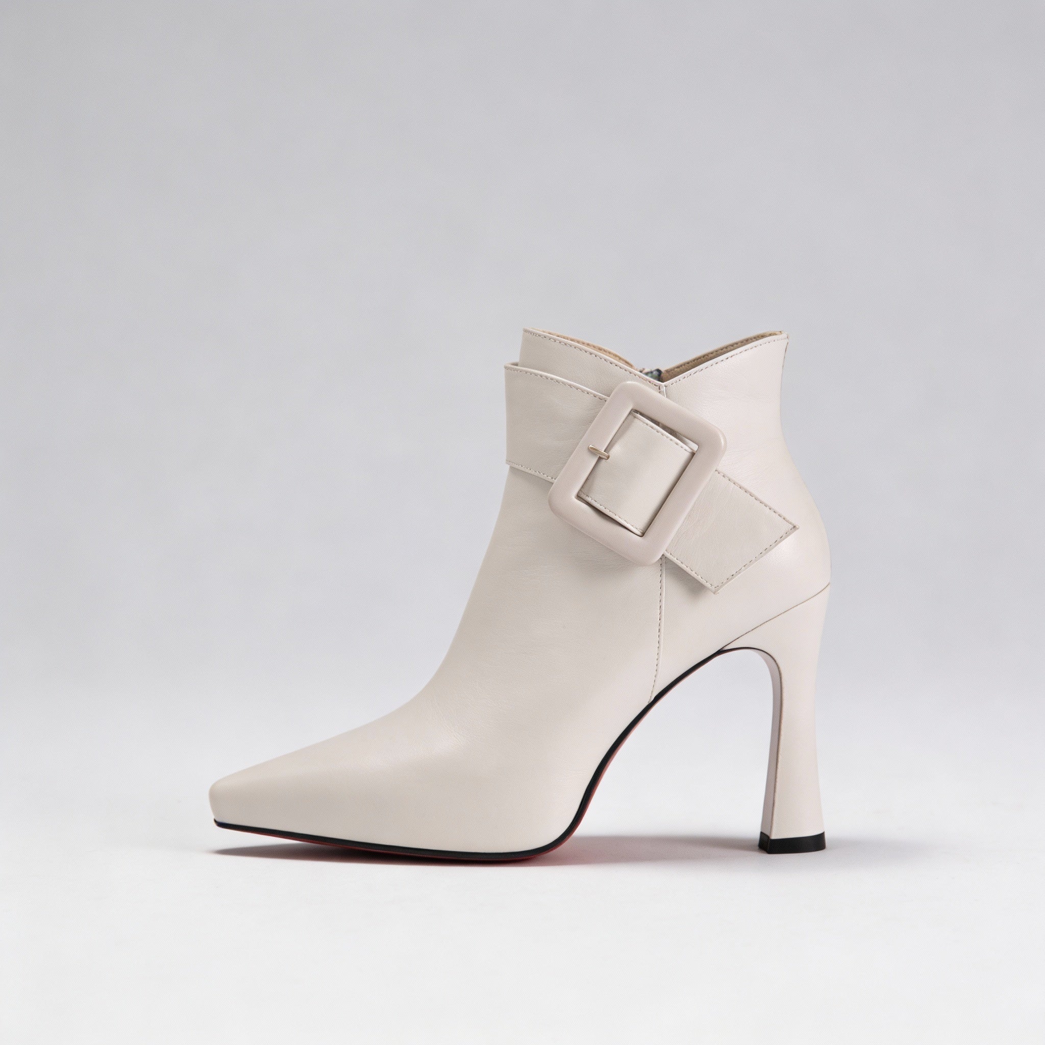 Claudine | Bottines à talons et boucle oversize