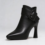 Claudine | Bottines à talons et boucle oversize